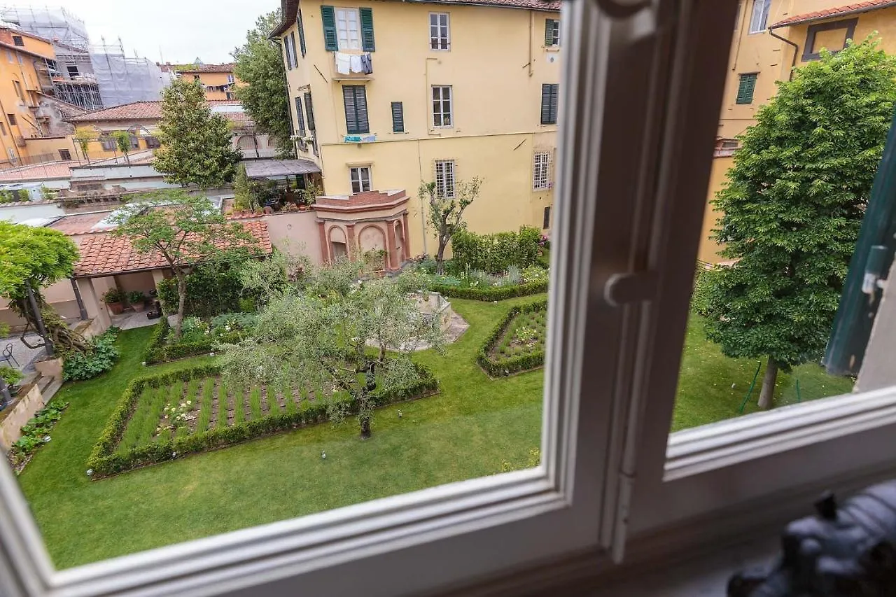 Puccini Penthouse With Terrace Inside Lucca Apartment Italy